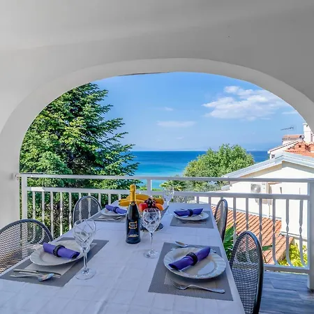 Apartment Maestral