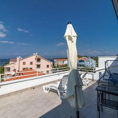 Maestral Apartment *