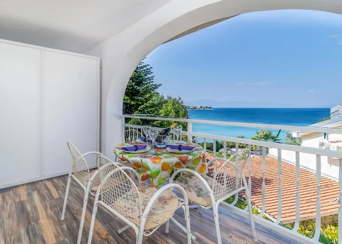 Maestral Apartamento *