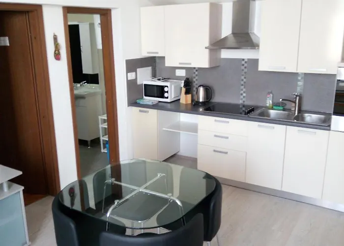 Maestral Apartamento *