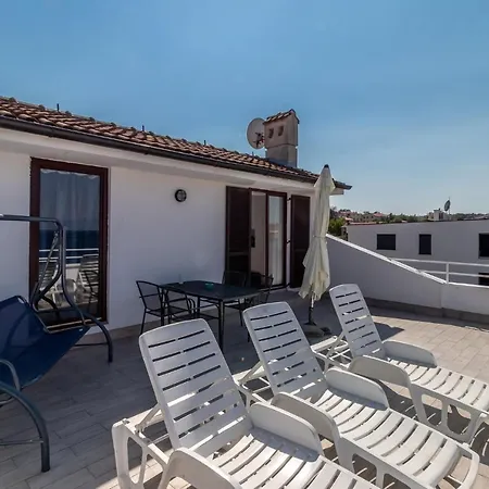 Apartament Maestral